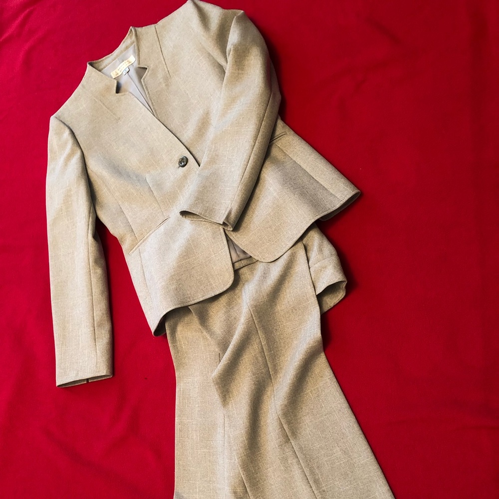 Tahari Suit